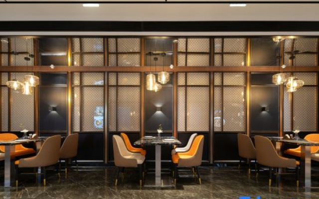Hotel George Morandi (Urumqi Tianshan International Airport High-speed Railway Station)