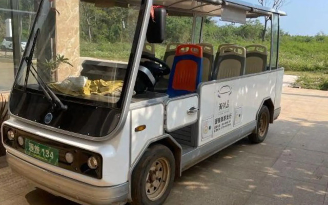 Weizhou Island - HeChenghaijing Hotel (Weizhou Island Shell Beach Branch)