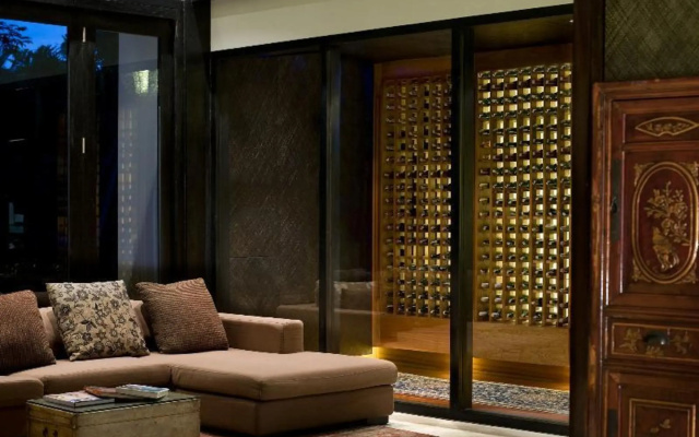 The Royal Santrian Serenity Villas By The Sea