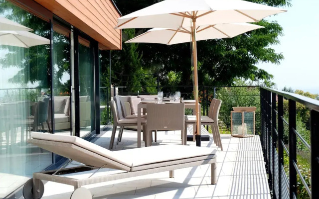 Le Grand Chalet et Spa Private Hotel