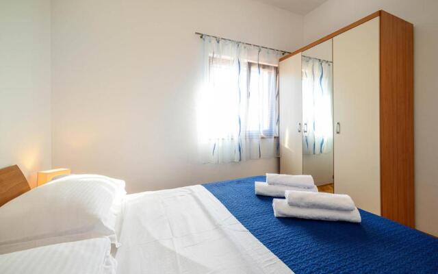 Apartments Vala
