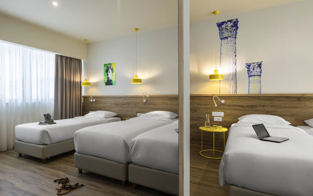 ibis Styles Athens Routes