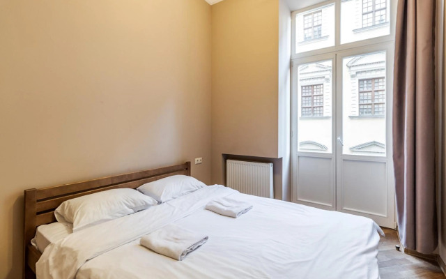 Apartment on Stavropihiiska Street 2