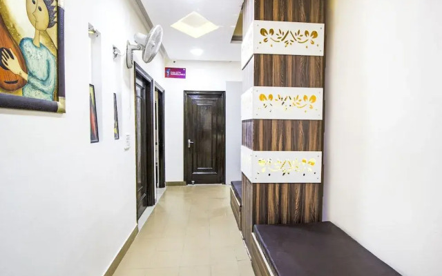 FabExpress Royal Residency Suites