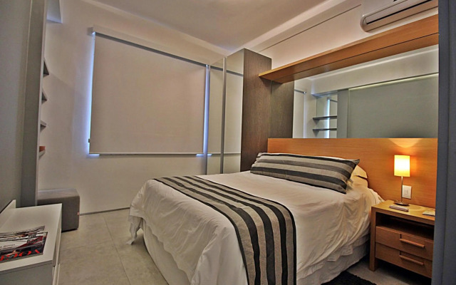 Rio Spot Homes Varanda U022A