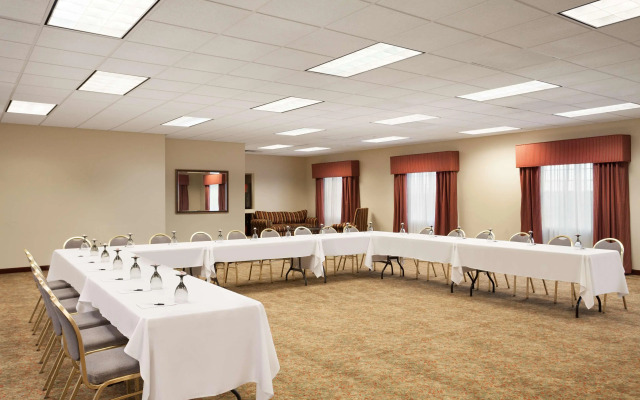 Four Points by Sheraton Bedford Manchester Airport