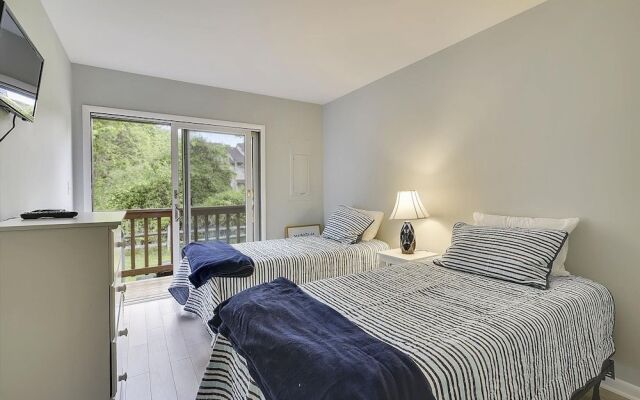 Baystrand III Unit 9 by Long & Foster