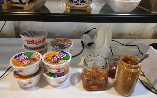 Daegu Dongseongro Gyeong`s Hostel