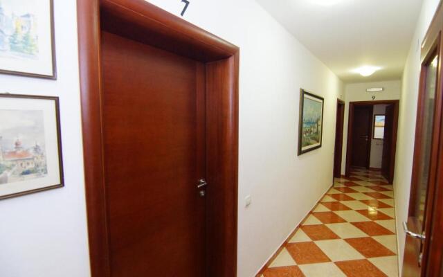 Guesthouse Villa Gaga