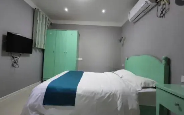 Juhai Hotel(Hejie Dian)