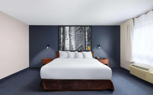 Super 8 by Wyndham Sainte Agathe Des Monts