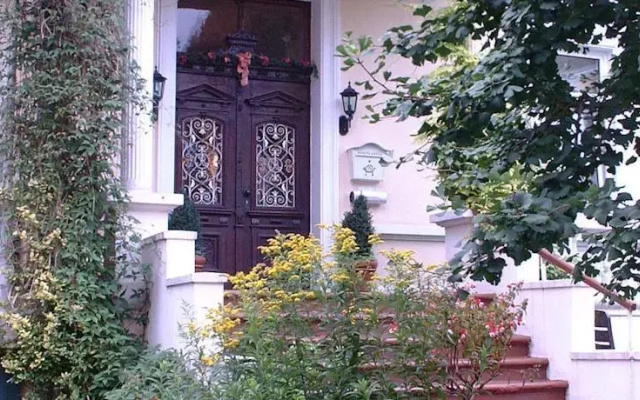 Pension Villa Mercedes