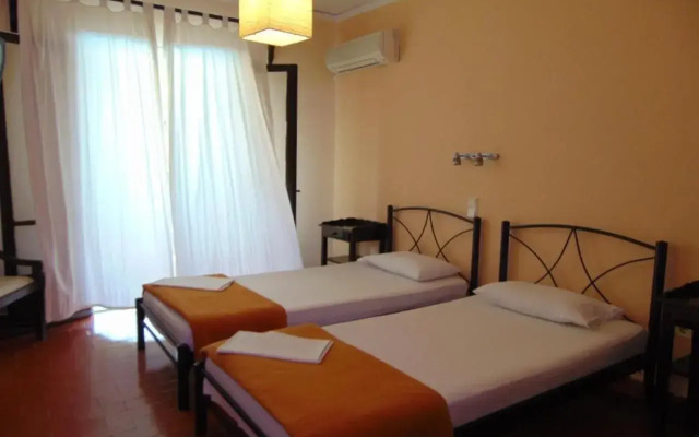 Annaliza Aparthotel