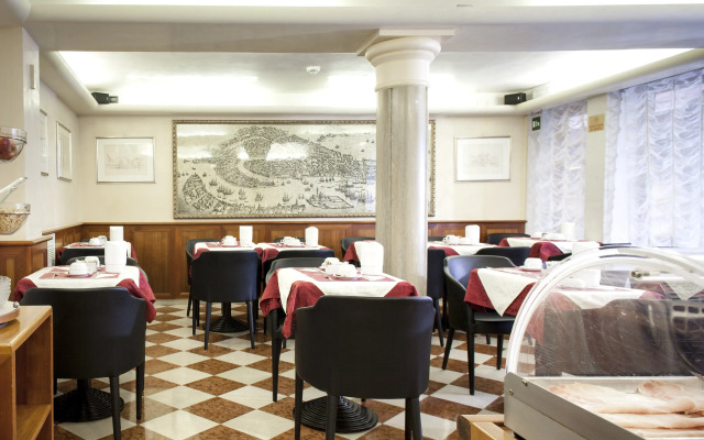 Albergo Commercio e Pellegrino