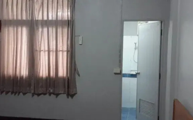 White Orchid Inn I