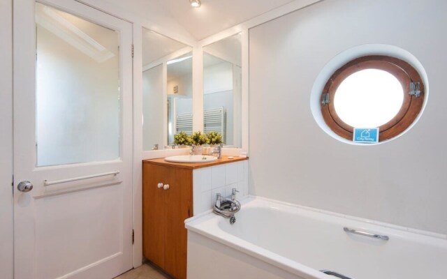 The Loft Wimbledon Retreat - MAO