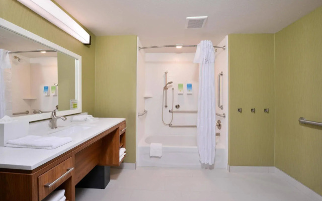 Home2 Suites by Hilton DuPont, WA