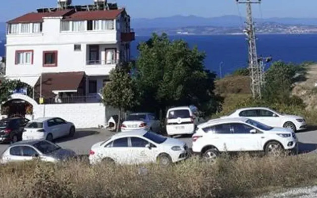Efua Hotel