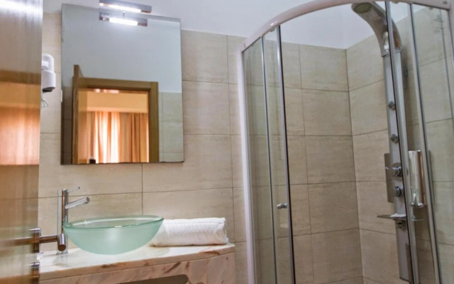 Sol Hotel