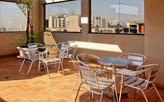 Paulista Suites by Charlie