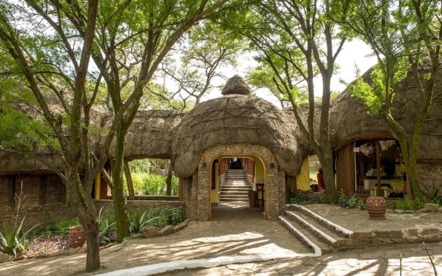 Serengeti Serena Safari Lodge