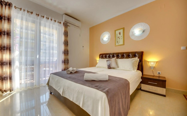 Aparthotel Villa Primafila