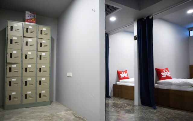 ZEN Hostel Ratchatewi