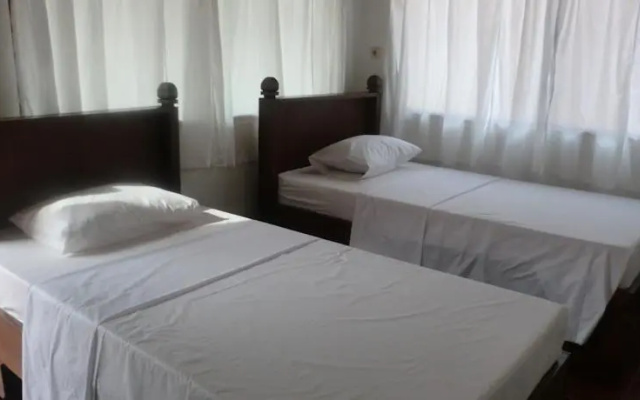 Soni Guest House – Guest Rooms – Ubud