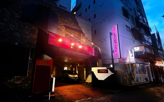 レストロヴェスト