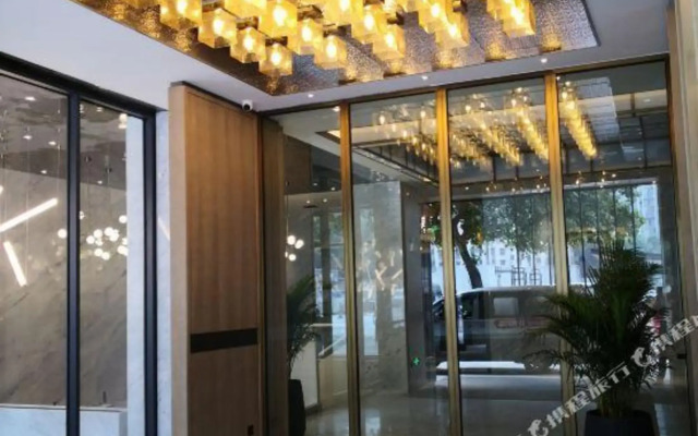 Yannian Shenyu Hotel