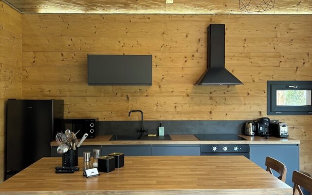 Chalets Perce Neige & Jacuzzi privatif