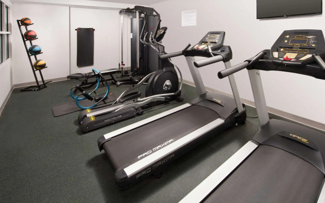 Extended Stay America Suites - Clearwater