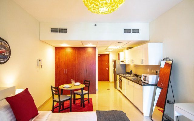 Lux BnB Park Towers Stylsih Studio