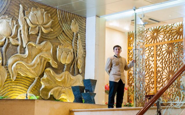 Tam Hotel
