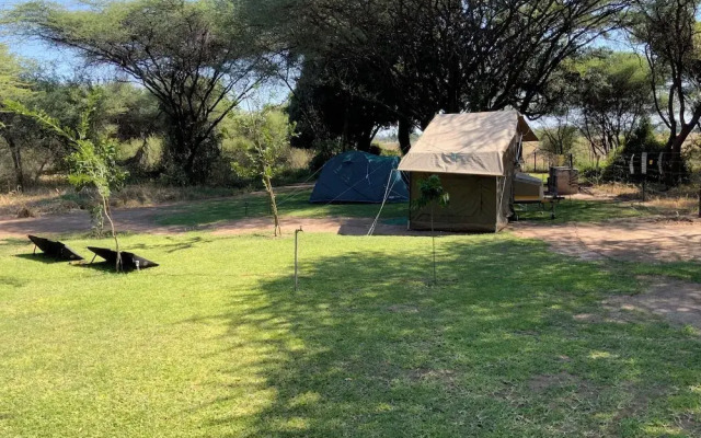 Lorato Lodge and Camping