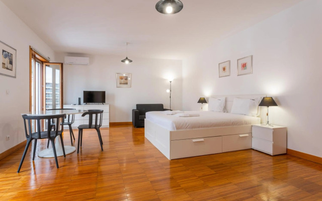 FLH Funchal Studio with Balcony