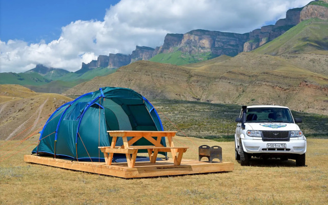 Акъ Топракъ