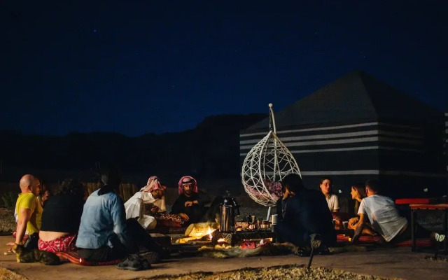 Rum Crown Camp