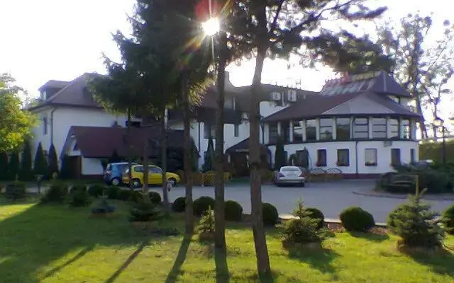 Hotel Restauracja Tawerna Gliwice - ozonujemy pokoje