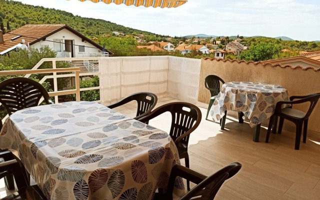 Davor - With Parking - A7