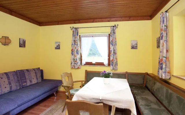 Modern Apartment in Sankt Martin bei Lofer With Garden