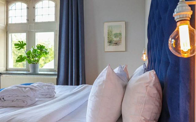 Home Hotel Christian IV