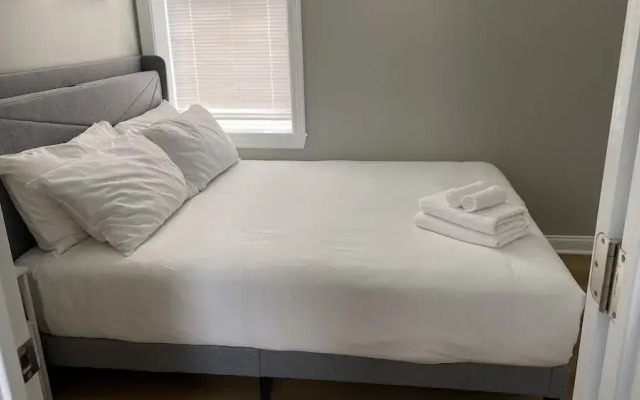 Stylish Apartment near Chicago Downtown