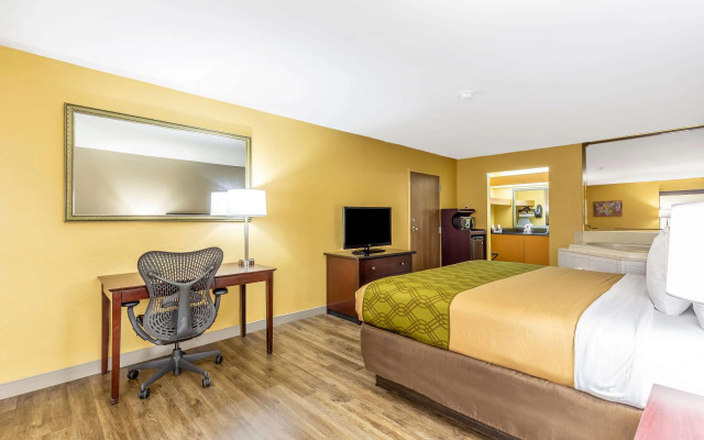 Econo Lodge Moss Point - Pascagoula