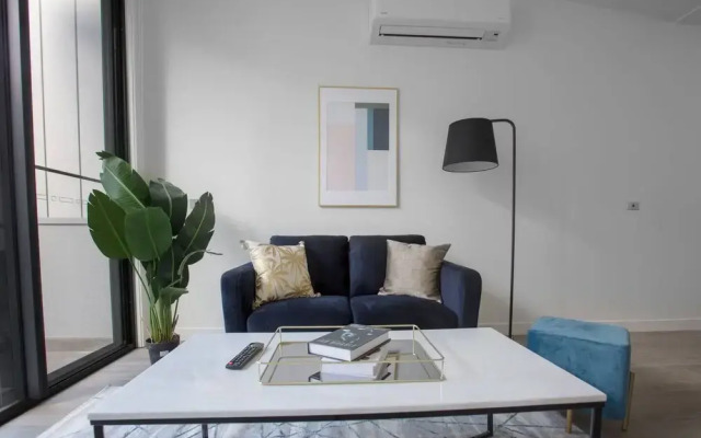Trendy Livingstyle 2br@moonee Ponds Wifi+parking