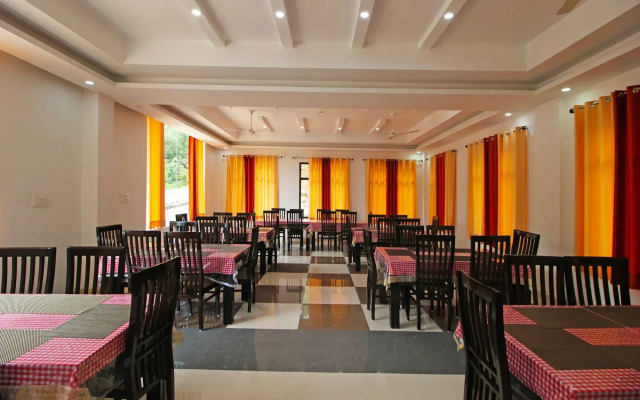Hotel Chandni By OYO Rooms