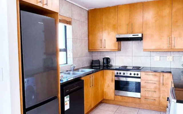 Spacious 1 Bedroom Apartment, Atlantica, Seapoint