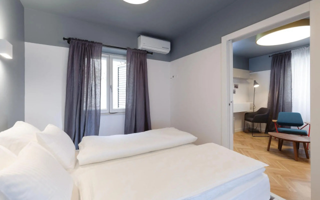 MK Luxury Rooms