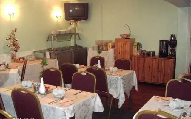 Fern Villa Hotel