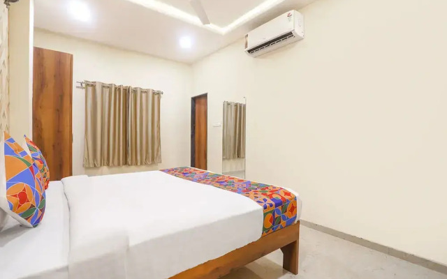 FabHotel Dreamz Inn